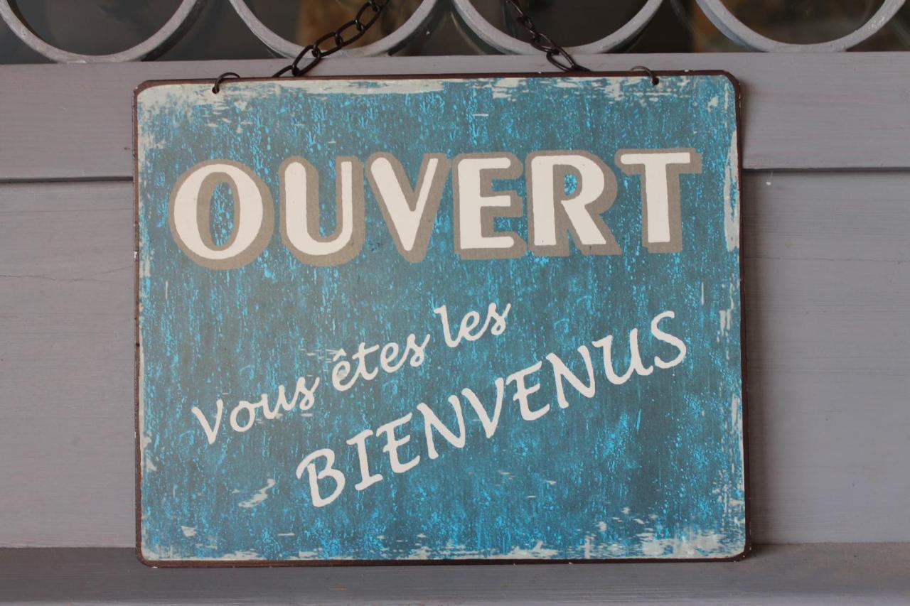 Au Pied Des Baous Panzió Vence Kültér fotó